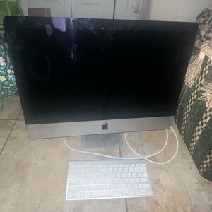 iMac 21.5 inch